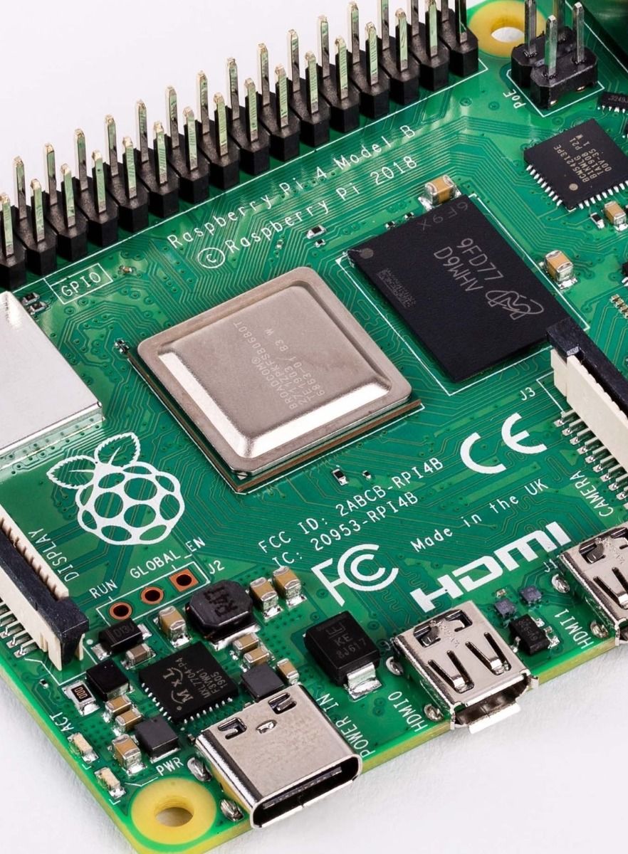 Raspberry Pi 4 Computer Model  - đánh giá và giá Radxa Rock 5B 16Gb